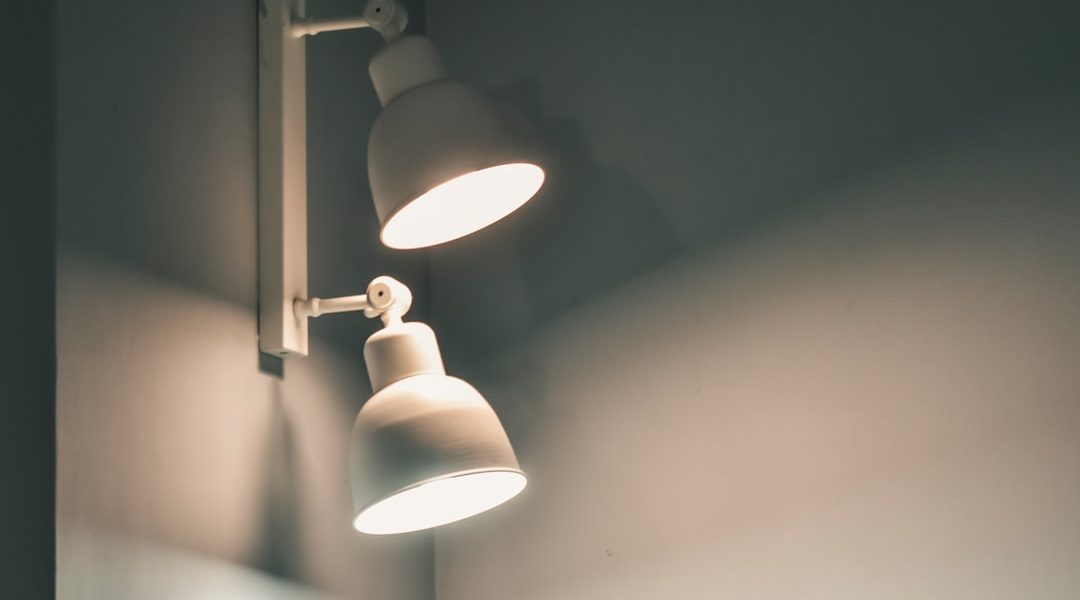 Photo track lighting trends